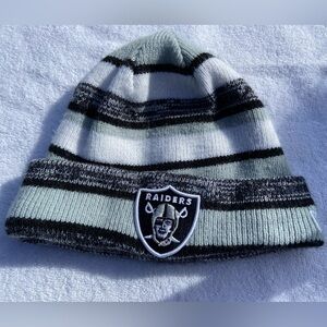 Raiders New Era winter hat tuque unisex one size